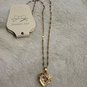 Gold Heart Pendant Necklace